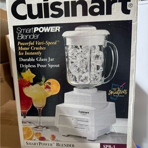 Cuisinart White SmartPower Blender